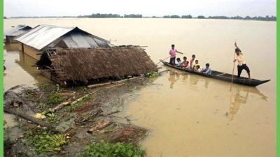 জামালপুরে যমুনার পানি বিপদসীমার উপরে, আতঙ্কে স্থানীয় বাসিন্দারা!