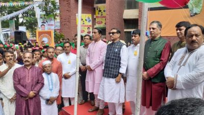 খোঁজ নেওয়া হচ্ছে, দুর্নীতি করে কারা আঙুল ফুলে কলা গাছ হয়েছেন : কাদের