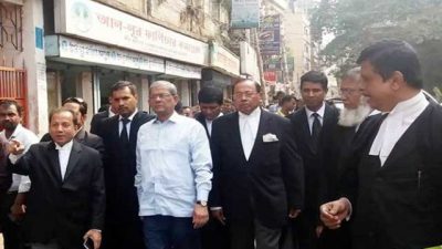 বোর্ডের ছাড়পত্র ছাড়াই খালেদা জিয়াকে আদালতে আনা হয়েছে: মির্জা আলমগীর
